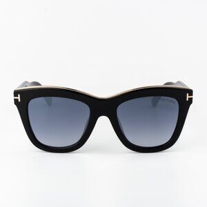 Tom Ford JULIE Women Sunglasses Black Gradient Smoke Cat Eye FT0685 01C NEW